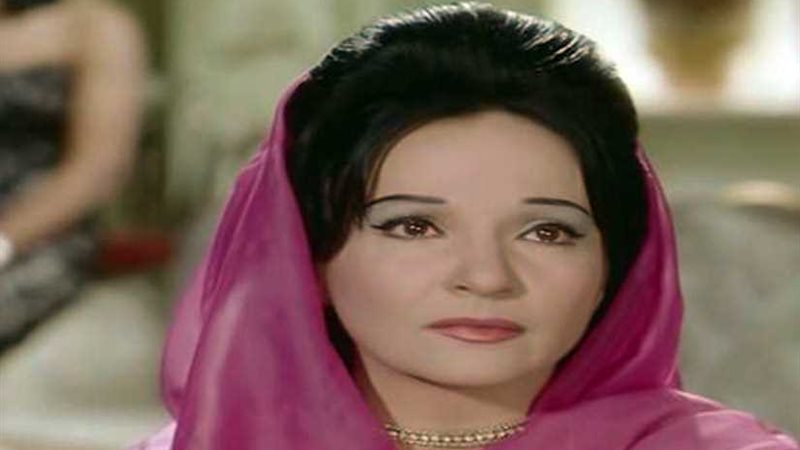 نجوم مصر ينعون الدلوعة