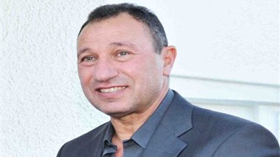 وصول الخطيب لمقر النادي الاهلي (فيديو)