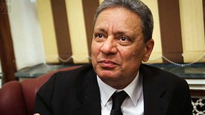 كرم جبر يدلى بصوته بانتخابات نادي الصحفيين (صور)