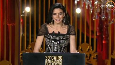 تغطية مباشرة.. جوائز مهرجان القاهرة السينمائي