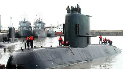 البحرية الأرجنتينية: توقف عمليات البحث عن طاقم الغواصة 