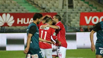بروح الخطيب .. الأهلي يكتفي برباعية في شباك إنبي