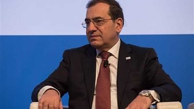 وزير البترول: احتياطي حقل ظهر 30 تريليون متر مكعب