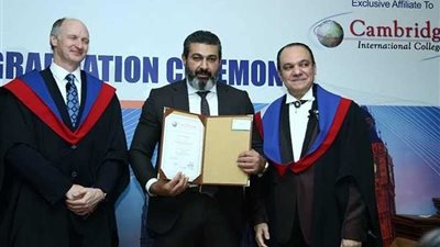 نيللي كريم تحصل علي الدكتوراه الفخرية من جامعة كامبردج