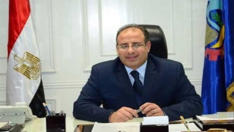 سلطان يتابع تنفيذ