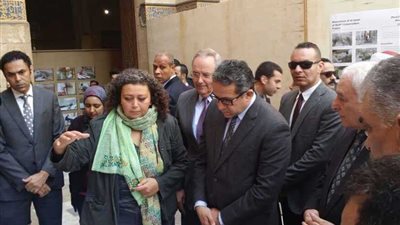 وزير الآثار في زيارة لقبة الإمام الشافعي 