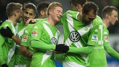 فوز فولفسبورج على مونشنجلادباخ بثلاثية نظيفة في الدوري الألماني