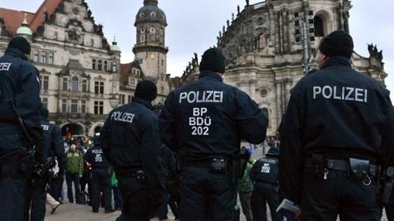 مقتل وإصابة 27 جراء