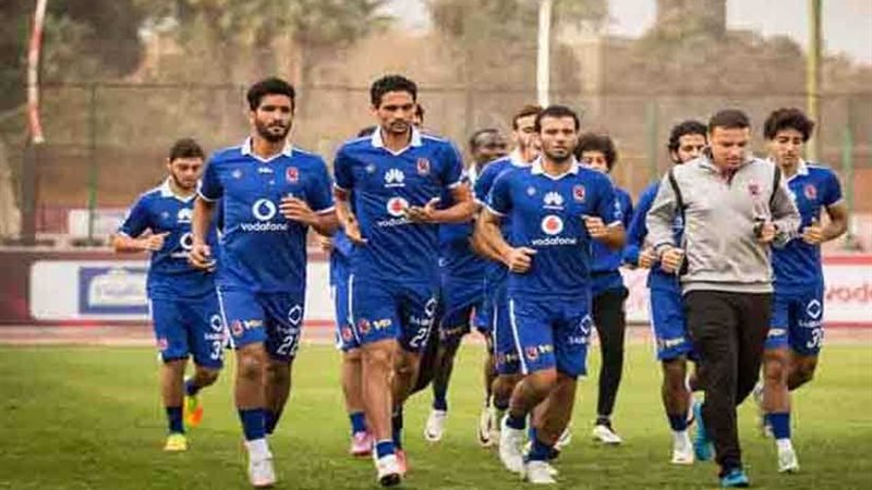 ثلاثي الأهلي يغيب