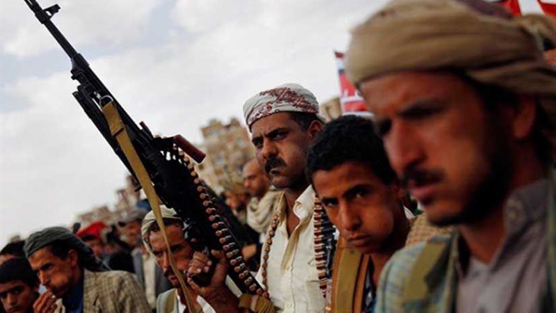 ميليشيات الحوثي تنهب