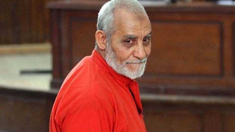 بدء محاكمة بديع و738