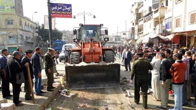 رفع وإزالة 601 إشغال طريق بدمنهور (صور)