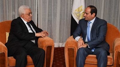 السيسي يؤكد لأبو مازن رفض مصر قرار ترامب وأي آثار مترتبة عليه