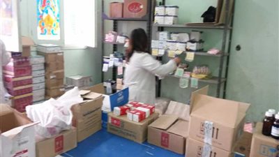 الكشف على 2094 حالة بقافلة علاجية بقرية مرزوق بالمنيا 