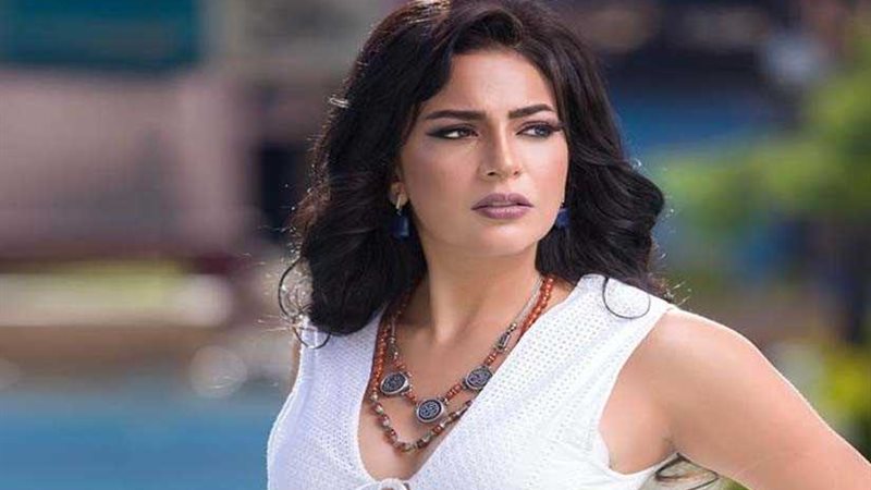 دنيا المصري تنضم