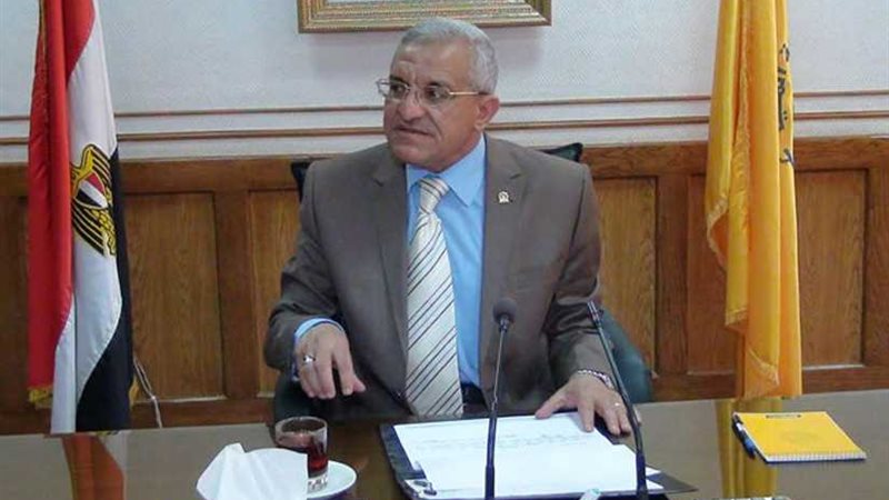 وفاة فلاح لتناوله