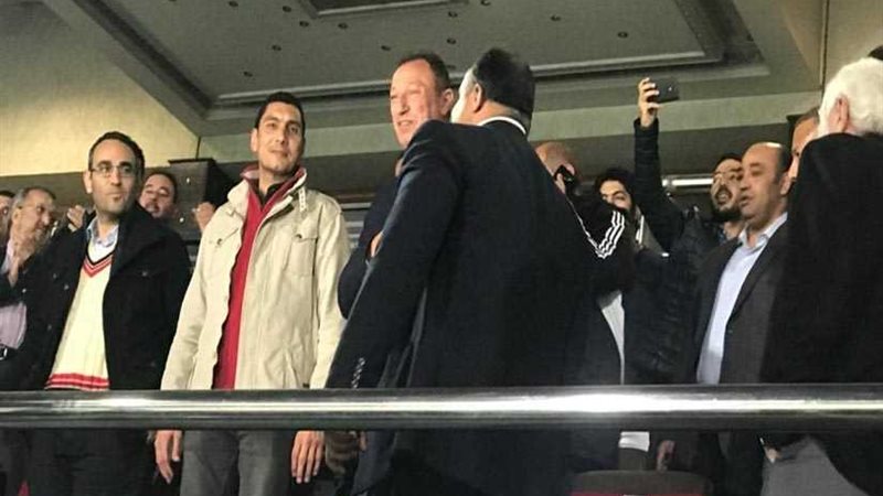 الخطيب يحضر مواجهة