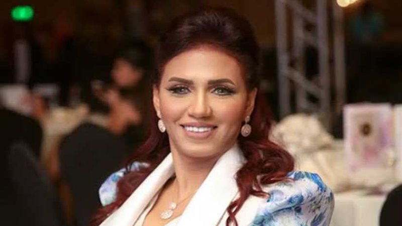 أخصائية تغذية تقدم