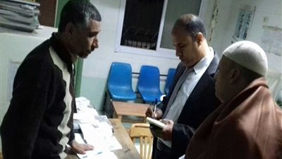 إحالة 81 من العاملين بالقطاع الصحي بأسيوط للتحقيق