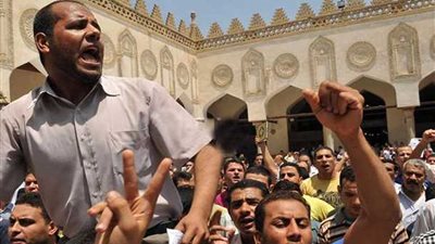 عاجل : مظاهرات داخل الأزهر ضد قرار ترامب