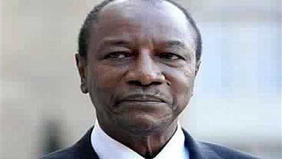 رئيس غينيا يطالب بالوقوف دقيقة تحية لشهداء مصر