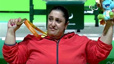 راندا تاج الدين تتوَّج بذهبية رفع الأثقال في بطولة العالم البارالمبية