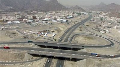 تحويلات مرورية لاستكمال أعمال تطوير بالطريق الدائري