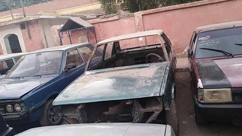 سمكري وصاحب ورشة