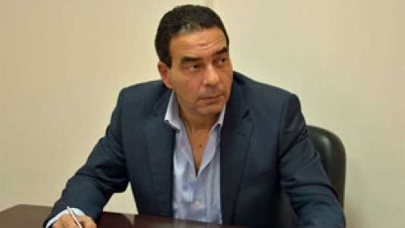 أيمن أبو العلا: قمة