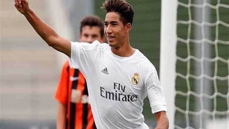 أشرف حكيمى يحرز أول