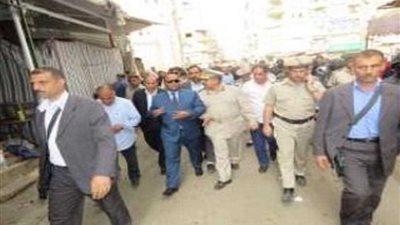 إيقاف بناء 4 أبراج مخالفة بقرية أبو فليو بالمنيا