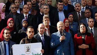 وقفة احتجاجية بجامعة القاهرة لدعم فلسطين ورفض القرار الأمريكي بشأن القدس