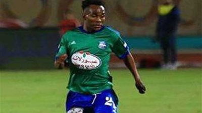 «فوافي» يتقدم بالهدف الثاني للمقاصة في شباك الأهلي