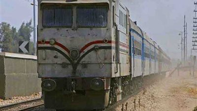 انتظام حركة الصعيد وتأخر 3 قطارات بعد استبدال جرار بآخر