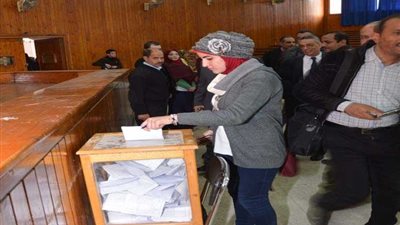 بدء جولة الاعادة بـ 16 كلية في انتخابات الاتحادات الطلابية بجامعة أسيوط