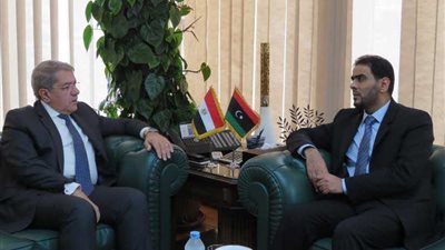 الجارحي لوزير المالية الليبي: مصر تشهد إقبالًا من المستثمرين