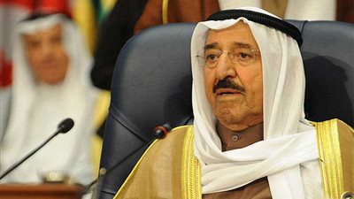 أمير الكويت يصدر مرسومًا بتشكيل الحكومة الجديدة