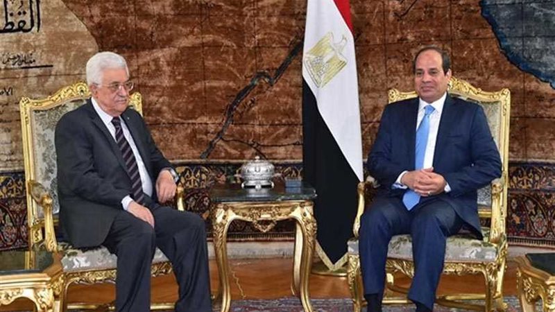 السيسي يبحث هاتفيا