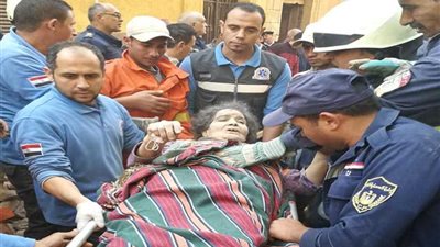 الحماية المدنية تنقذ مسنة من أسفل عقار روض الفرج 