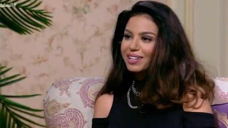 نسرين أمين مع السفيرة