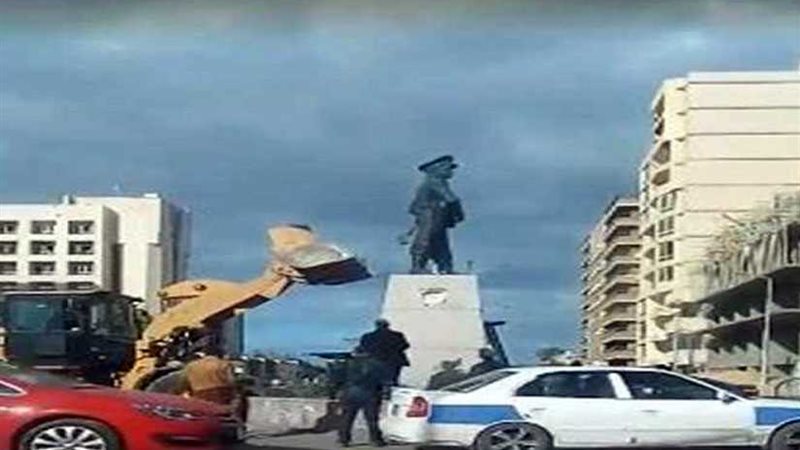 عبد المنعم رياض يطيح