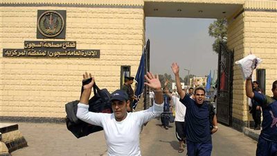 العفو عن 110 نزلاء والإفراج الشرطي عن 111 سجينًا