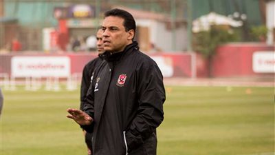 البدري يعلن قائمة الأهلي لمواجهة طنطا.. ويستبعد متعب وجمعة