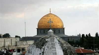 زيارة القدس المحتلة بين الدعم والتطبيع