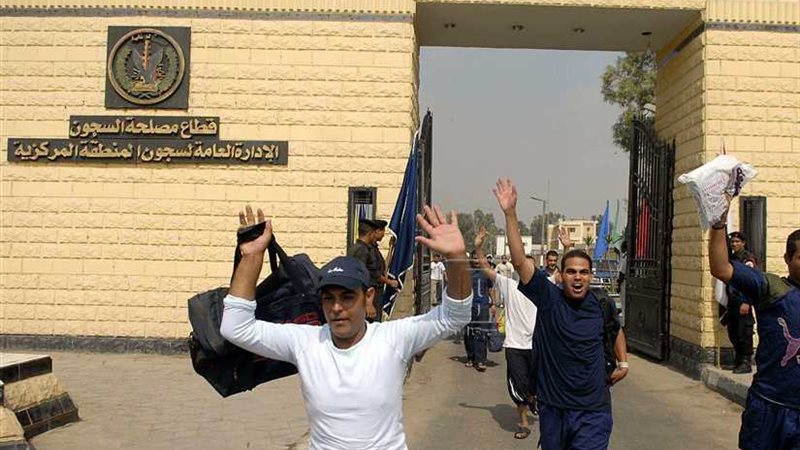 العفو عن 110 نزلاء