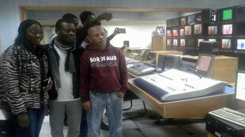 الإذاعيين الأفارقة