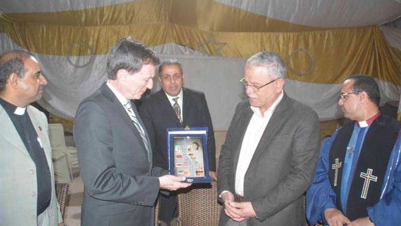 وفد أمريكي كنسي يزور