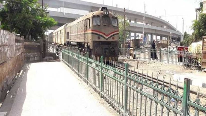 الحكومة تنفي توقف