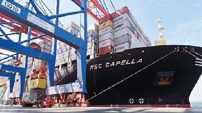 موانئ بورسعيد تشهد تداول 22 سفينة