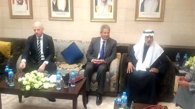 وزير الشباب يلتقي وزير التسامح الإماراتي ورئيس الفيفا